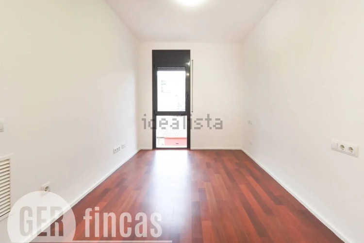 Dúplex en calle de Menéndez y Pelayo