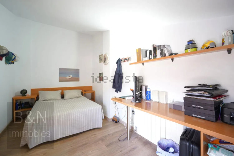 Dúplex en Barrio Zona Esportiva