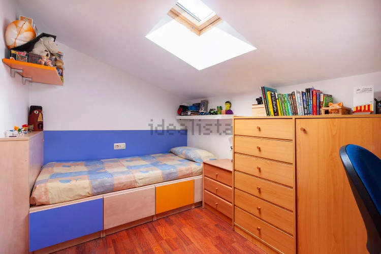 Dúplex en Ps Magallanes, De