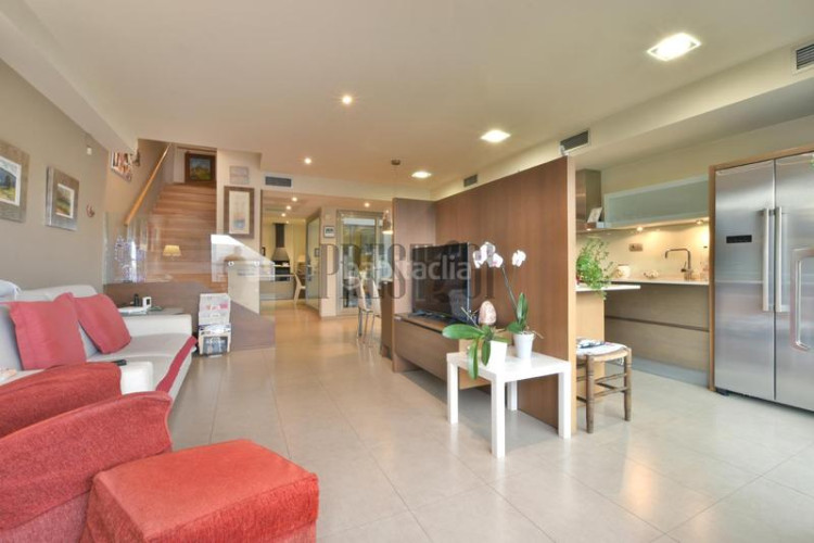 Casa espectacular casa en venta cerca de la avenida jaume i! en Terrassa