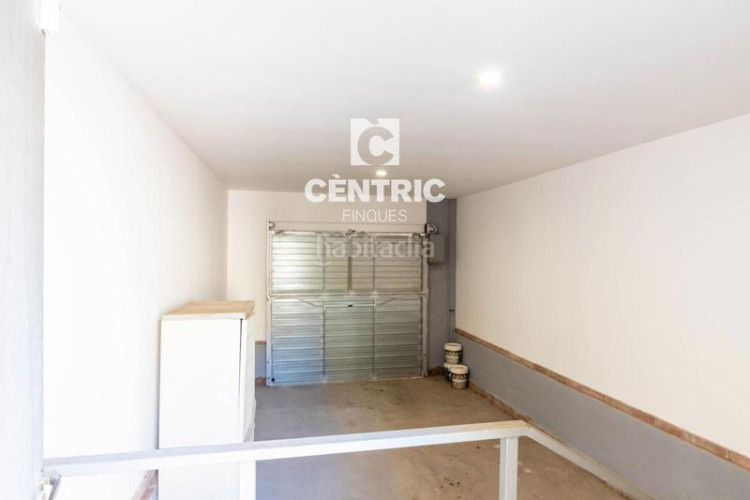 Casa  esquinera con encanto en sant pere . en Terrassa