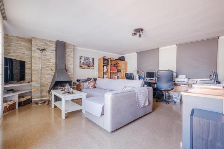 Casa adosada  en venta en can aurell en Terrassa