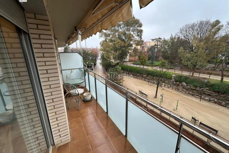 Piso exclusivo piso en el corazón zona ca naurell!!! en Terrassa