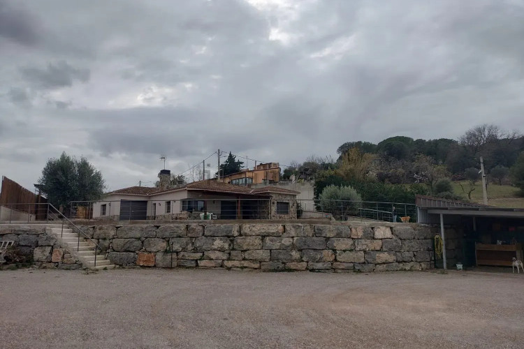 Casa independiente en calle de la Daina