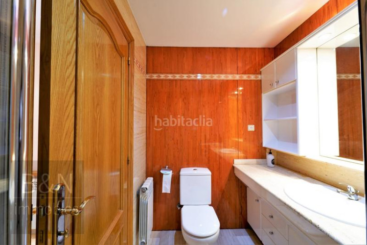 Chalet calidez y diseño en una casa señorial en la zona olímpica! en Terrassa