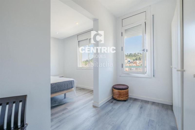 Piso ático reformado en La Cogullada Terrassa