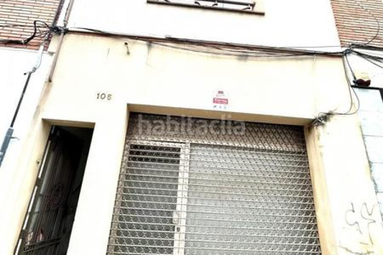 Casa adosada unifamiliar adosada en Ca n'Aurell Terrassa