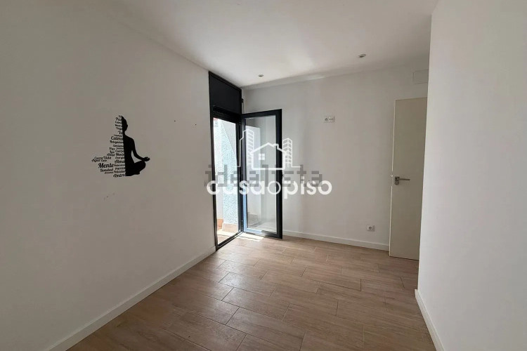 Chalet adosado en calle del Comte Borrell