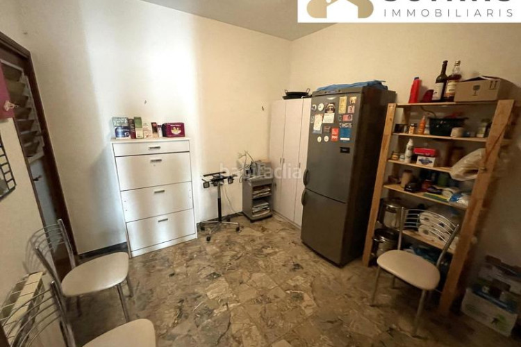 Casa adosada con amplias terrazas y gran potencial en Terrassa