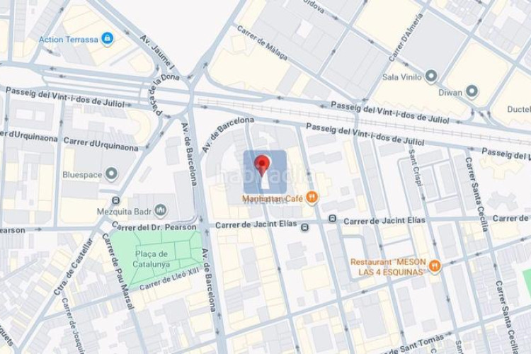 Piso inmueble ilegalmente okupado situado en la calle mossen angel rodamilans 222, bajos 4, , barcelona. en Terrassa