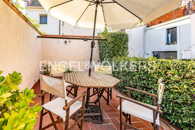 Apartamento vive en el corazón con historia, estilo y todo el confort actual en Terrassa