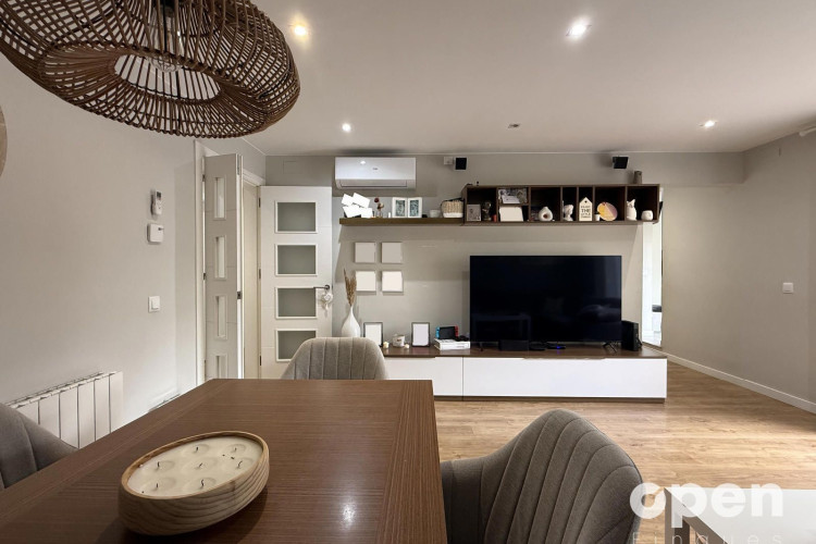 Marinel.lo Bosch, Cementiri Vell