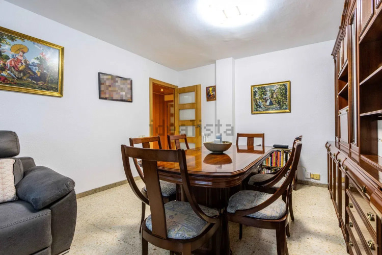 Piso en Barrio Ca n'Aurell