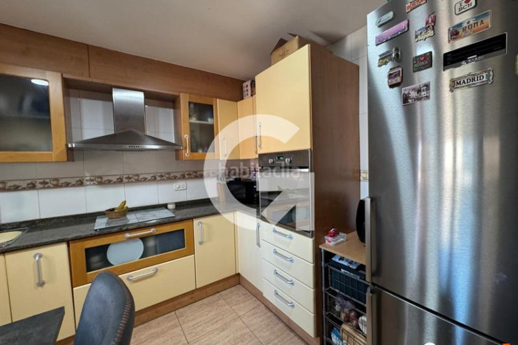 Piso magnífico piso con terraza en Sant Pere Nord Terrassa