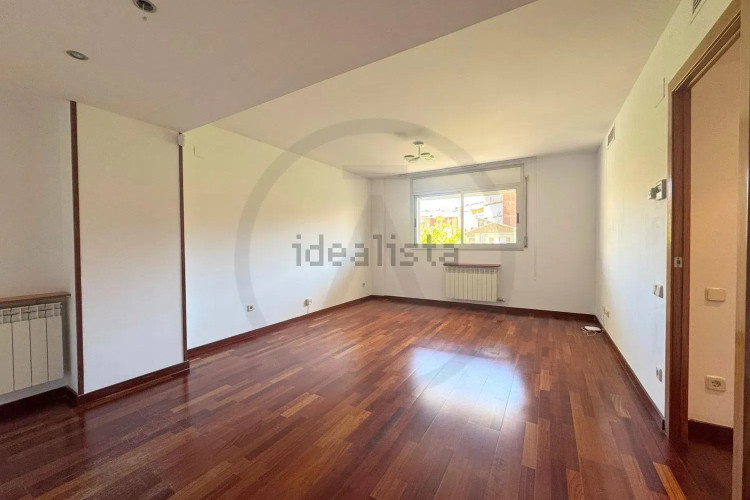 Piso en plaza del Vapor Ventalló