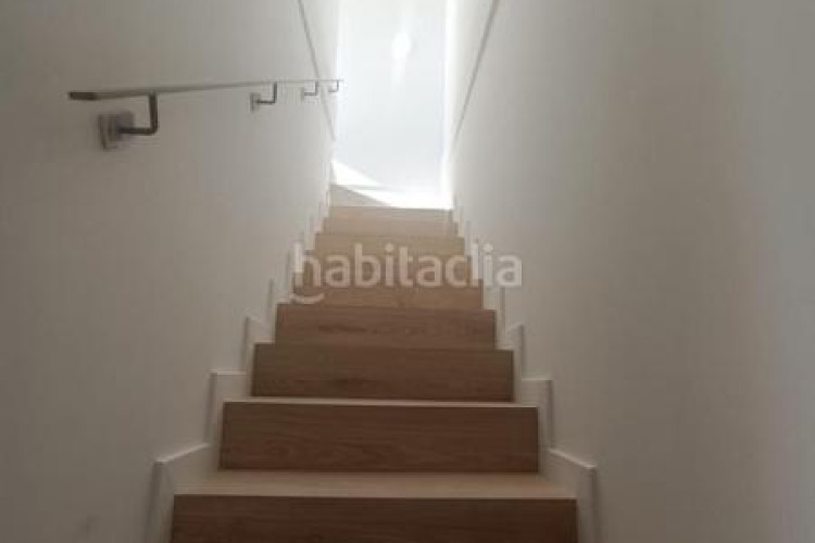 Dúplex en transversal 181 obra nova acabada dalta qualitat i eficiència a en Terrassa