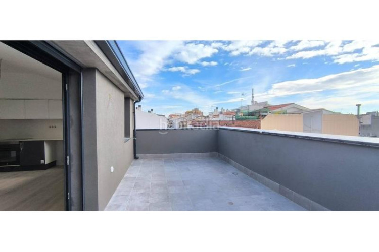 Dúplex duplex en venta en sant pere08225 en San Pere Terrassa