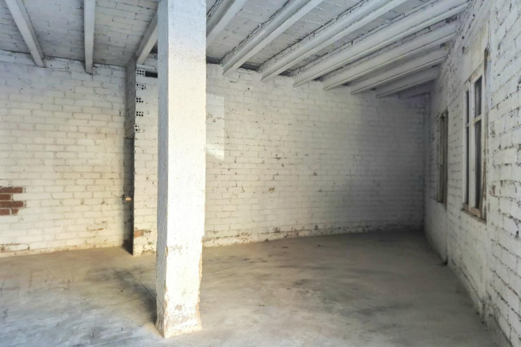 Carrer de Jau00E9n, Egara