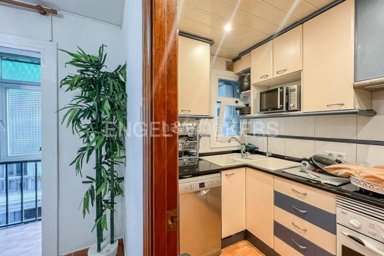 Apartamento oportunidad solo inversores, excelente rentabilidad, piso alquilado en Terrassa