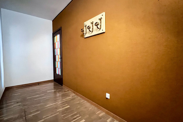Carrer de Prat de la Riba, Vallparadu00EDs - Antic Poble de Sant Pere