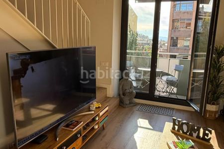 Dúplex luminoso dúplex en zona olímpica en Zona Esportiva Terrassa