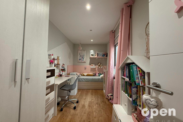 Marinel.lo Bosch, Cementiri Vell