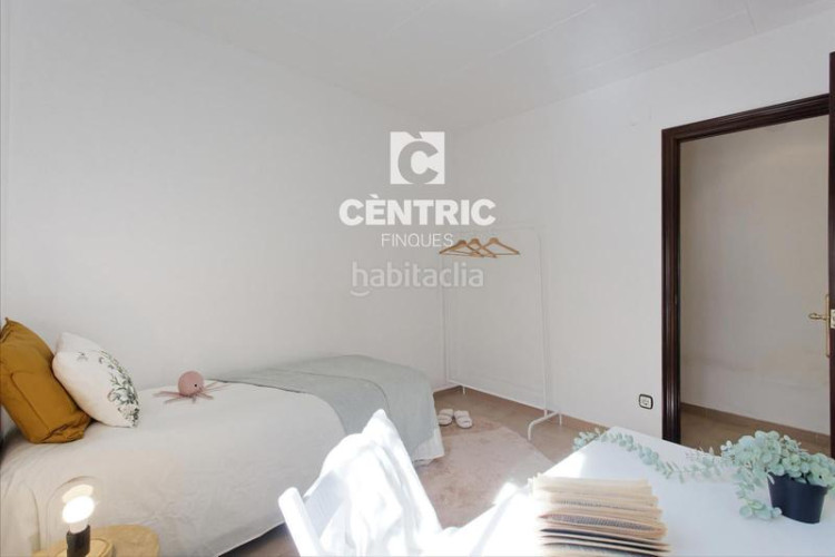 Casa  esquinera con encanto en sant pere . en Terrassa