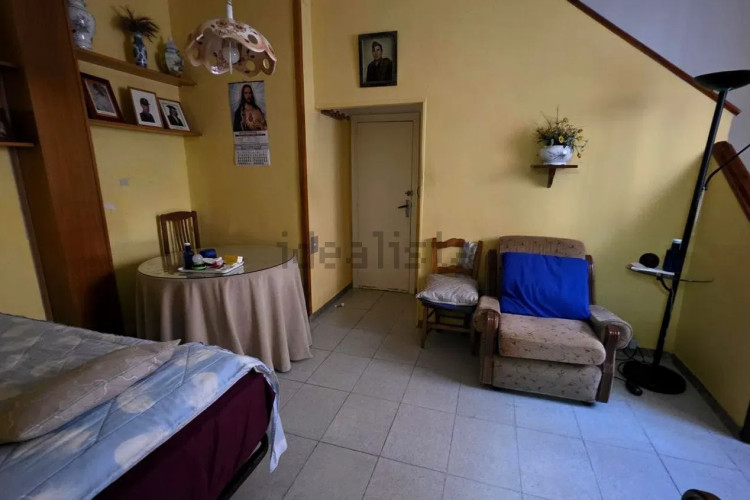 Casa independiente en calle de la Mare de Déu de la Fuencisla