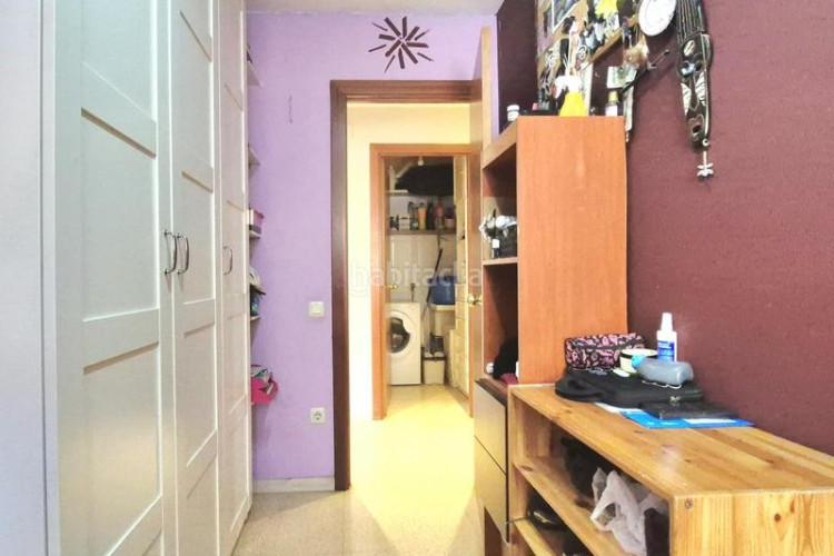 Piso pis de 4 hab amb parquing i espectacular de traster 25 m2 a la gripia en Terrassa