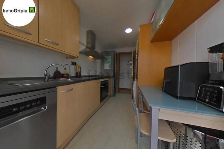 Piso en Barrio Les Arenes