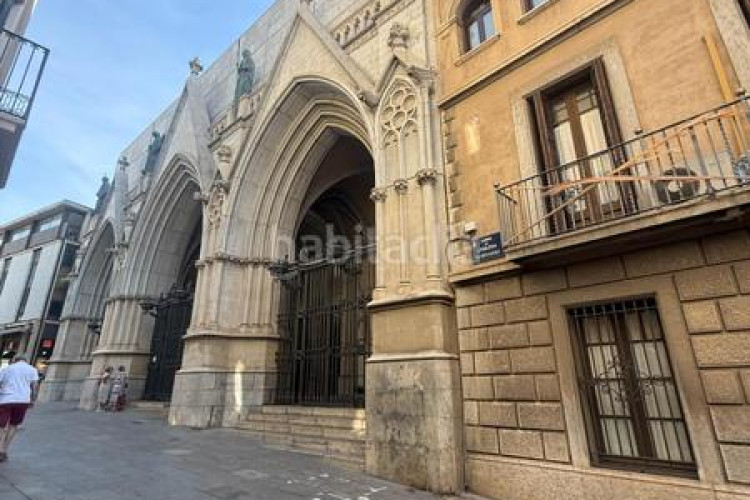 Piso gran oportunidad para inversores en el centro . en Terrassa