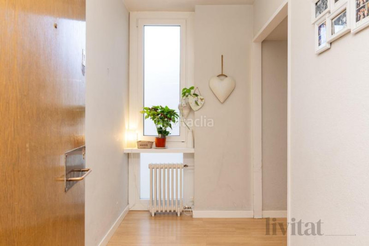 Piso pis al centre amb dues places daparcament i traster en Terrassa