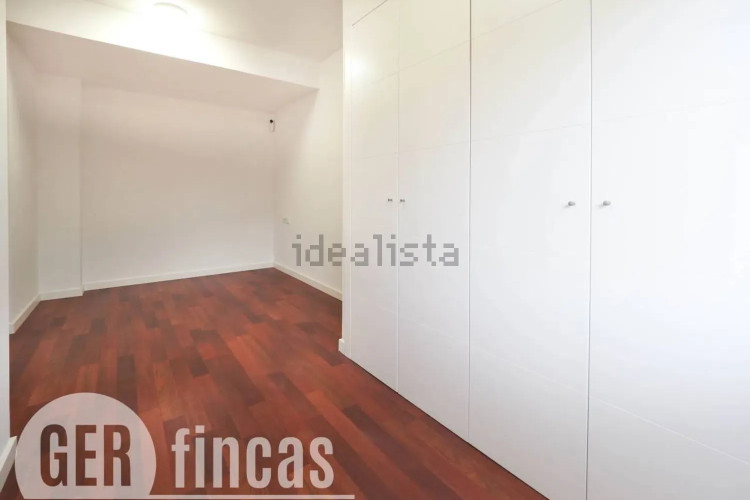 Piso en calle de Menéndez y Pelayo