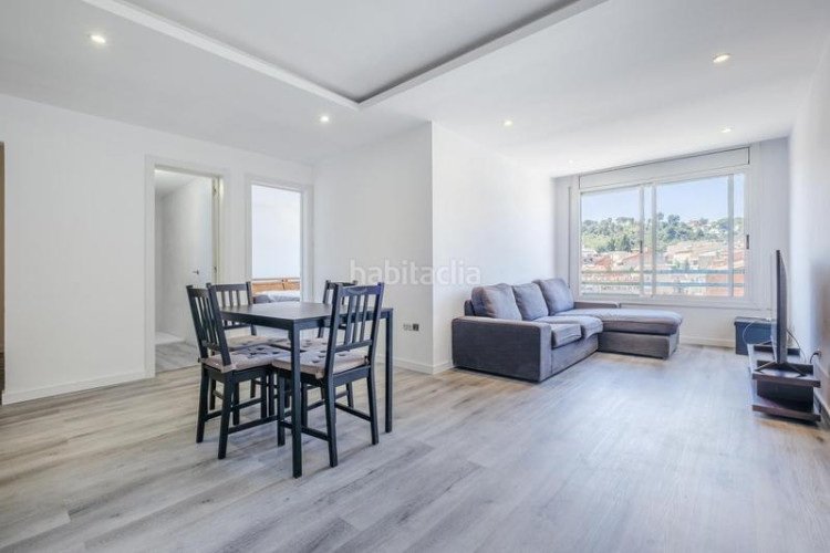 Piso reformado a estrenar 3 habitaciones en La Cogullada Terrassa