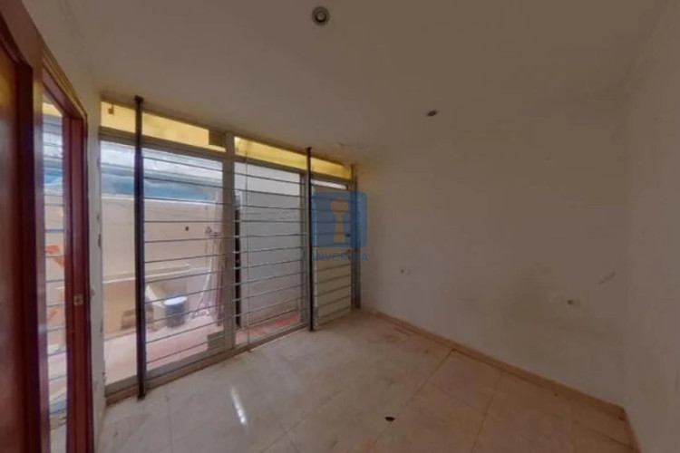 del Renaixement, Sant Pere Nord