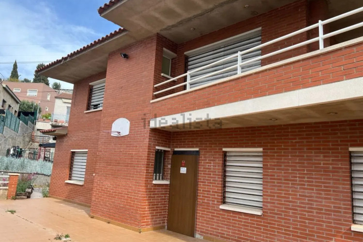 Casa independiente en calle Torrent del Salt