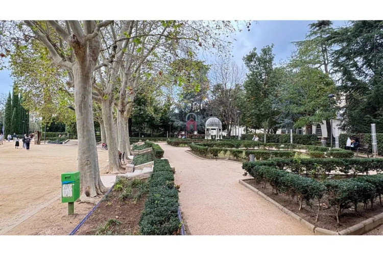 Chalet pareado en Barrio Ca n'Aurell