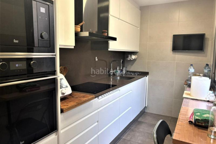 Planta baja entrada independiente y con patio en Zona Esportiva Terrassa