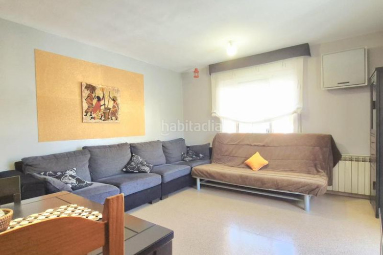 Piso pis de 4 hab amb parquing i espectacular de traster 25 m2 a la gripia en Terrassa