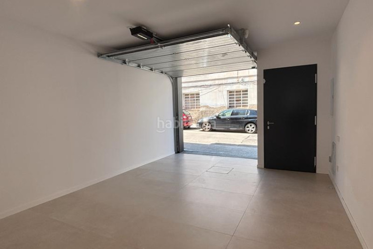Casa en carrer de las navas de tolosa 87 exclusiva casa a estrenar con piscina privada en Terrassa