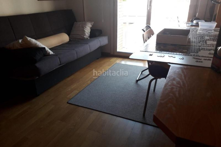 Piso  en venta, ,francesc macià. 4 hab, 2 baños. terraza 100 m2. ascensor, calefacción, a.a. pk opcional alquiler en Terrassa