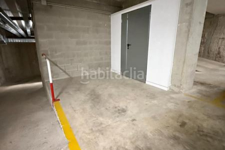 Dúplex luminoso dúplex en zona olímpica en Zona Esportiva Terrassa