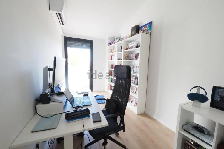 Piso en Barrio Escoles