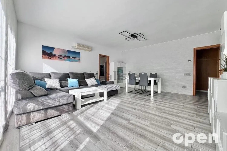 Dúplex en calle de Frederic Mistral