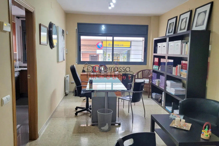 Piso en Barrio Escoles