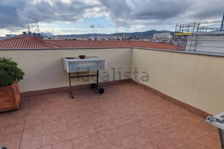 DUPLEX DE 2 HABITACIONES Y DOS TERRAZAS
