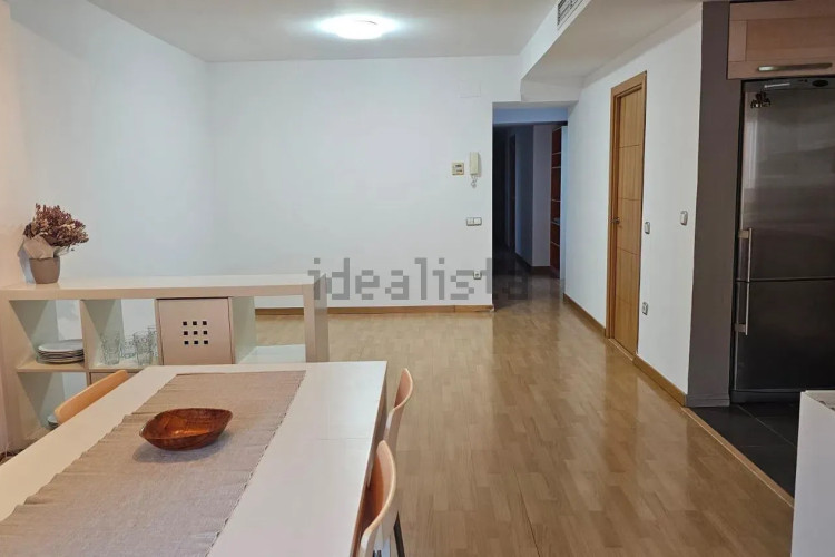 Piso en Barrio Escoles