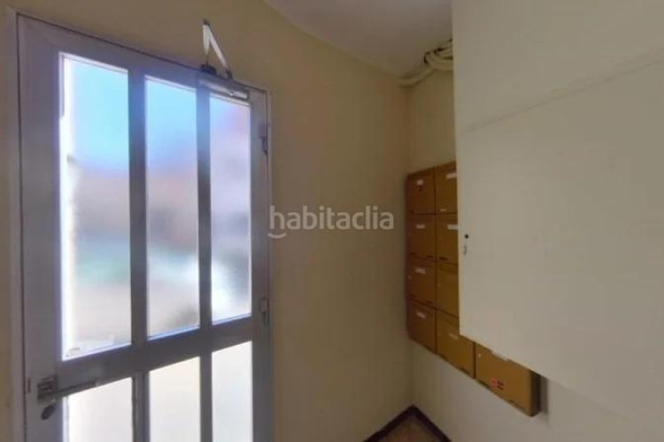 Piso  de 4 habitaciones en Zona Esportiva Terrassa