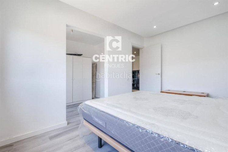 Piso ático reformado en La Cogullada Terrassa