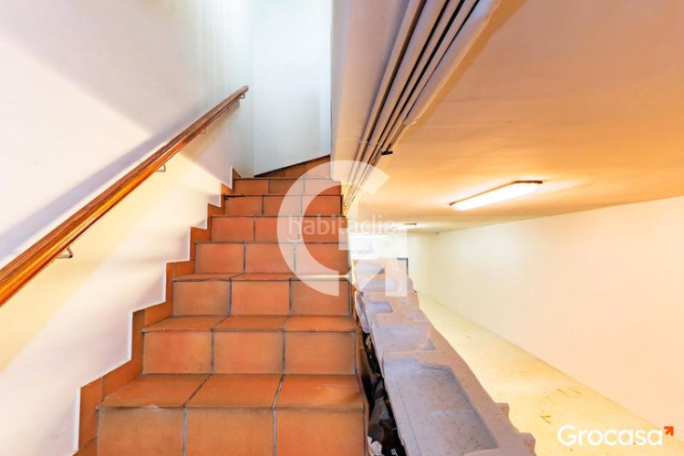 Casa amplia casa para dos familias en Les Arenes - La Grípia - Can Montllor Terrassa